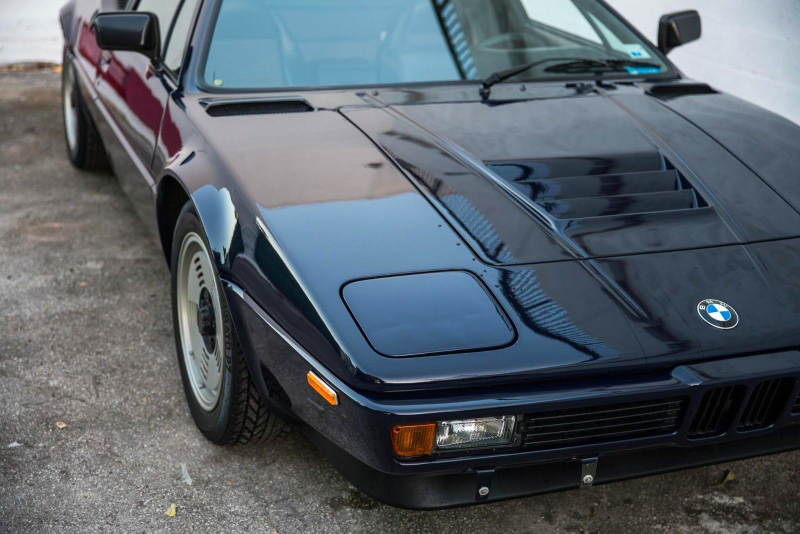 Illustration for article titled This 8,000 Mile BMW M1 Can Be Had For The Price Of Two New Lamborghinis